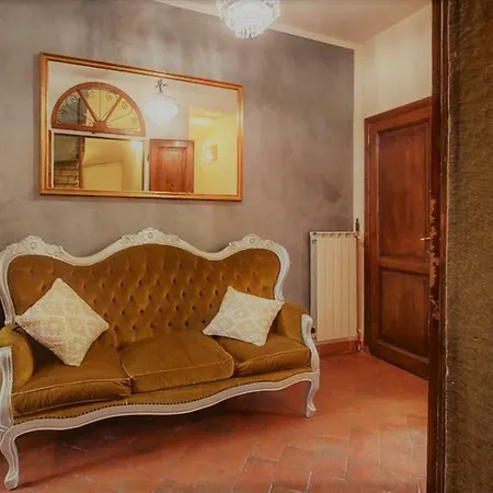 Bronzino Apartment-3